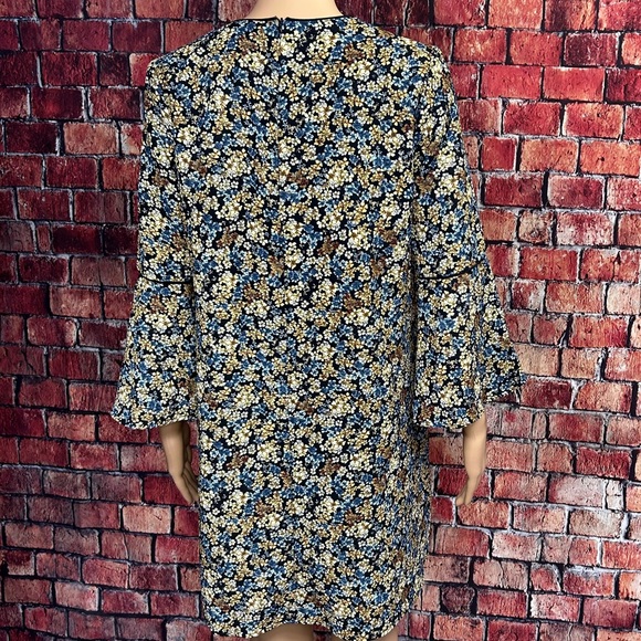 Zara Basic Collection Floral Bell Sleeve Mini Tunic Dress - Picture 7 of 8
